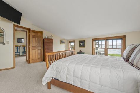 135 Shore Road Boothbay ME 04544