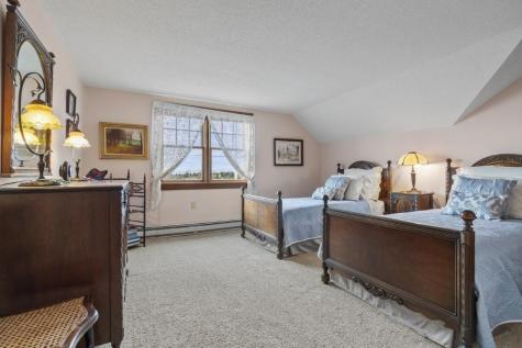 135 Shore Road Boothbay ME 04544