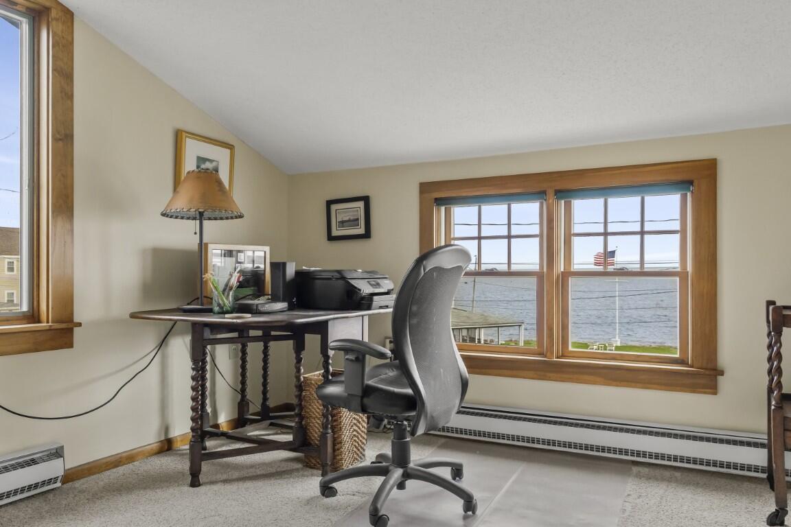 135 Shore Road Boothbay ME 04544