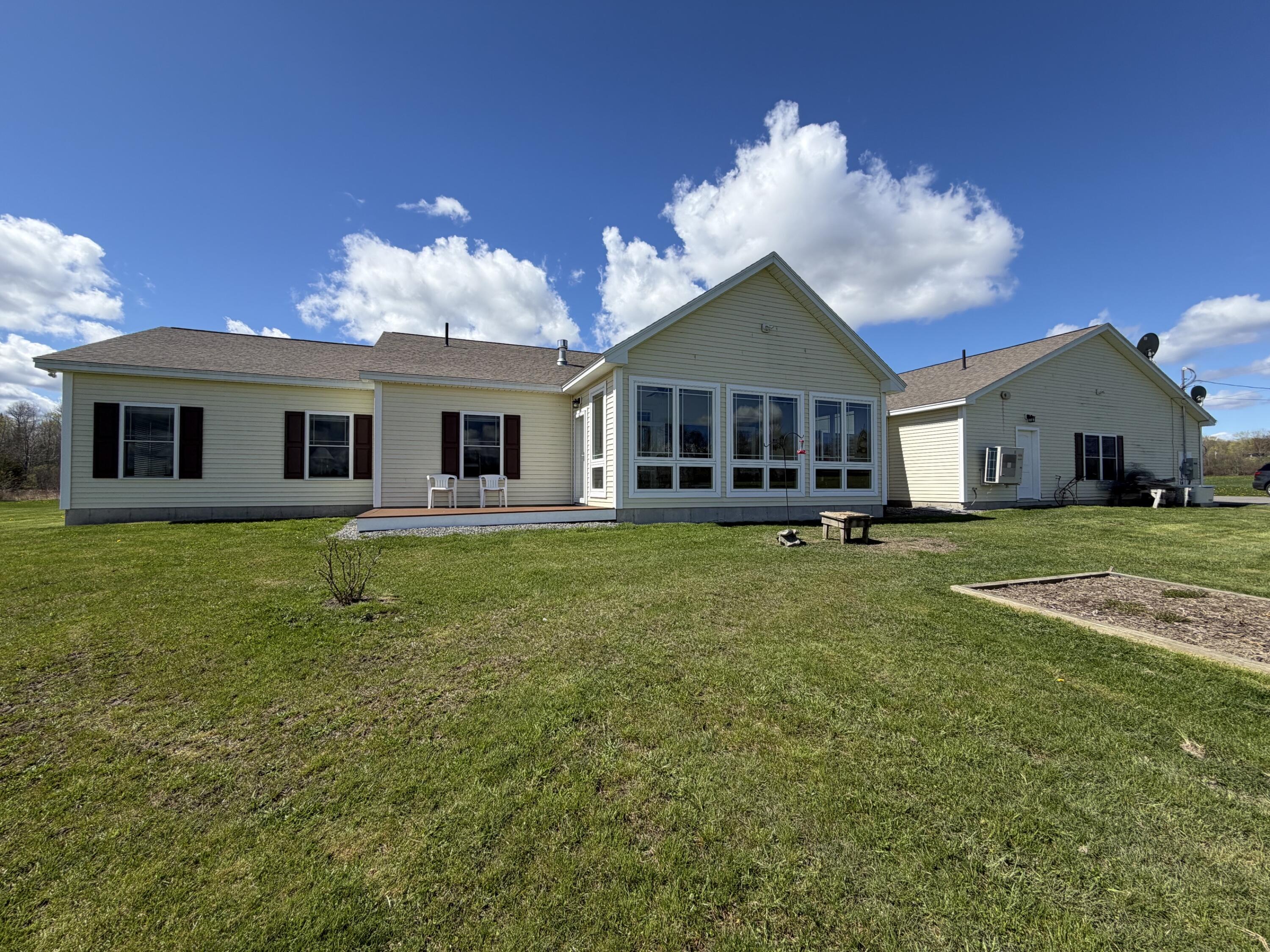 207 Corinth Road Hudson ME 04449