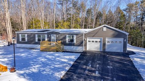 19 Woodlawn Circle Randolph ME 04346