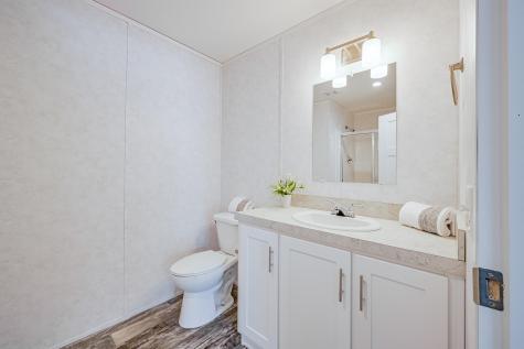 19 Woodlawn Circle Randolph ME 04346