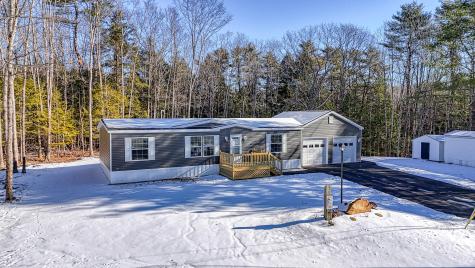 19 Woodlawn Circle Randolph ME 04346