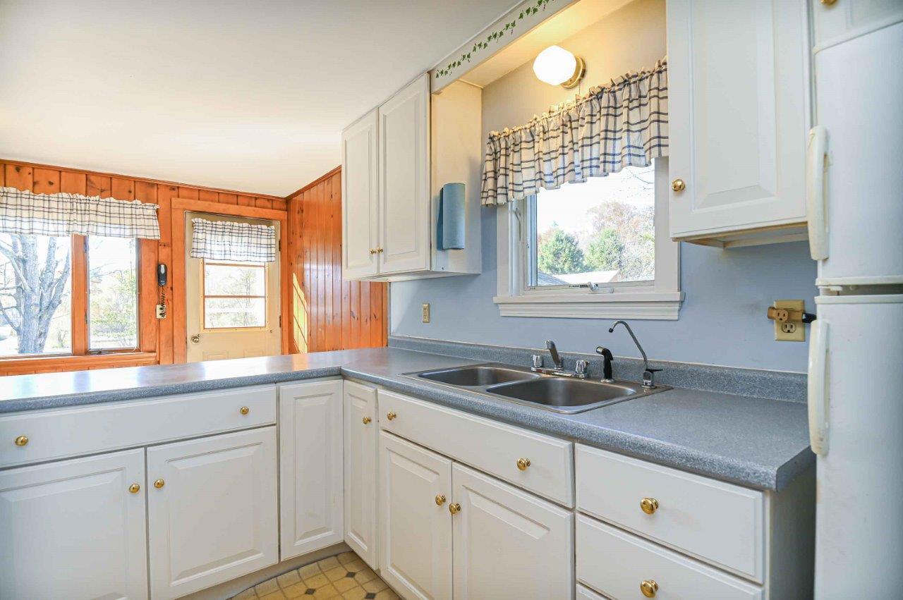 36 Governor Hill Road Eliot ME 03903