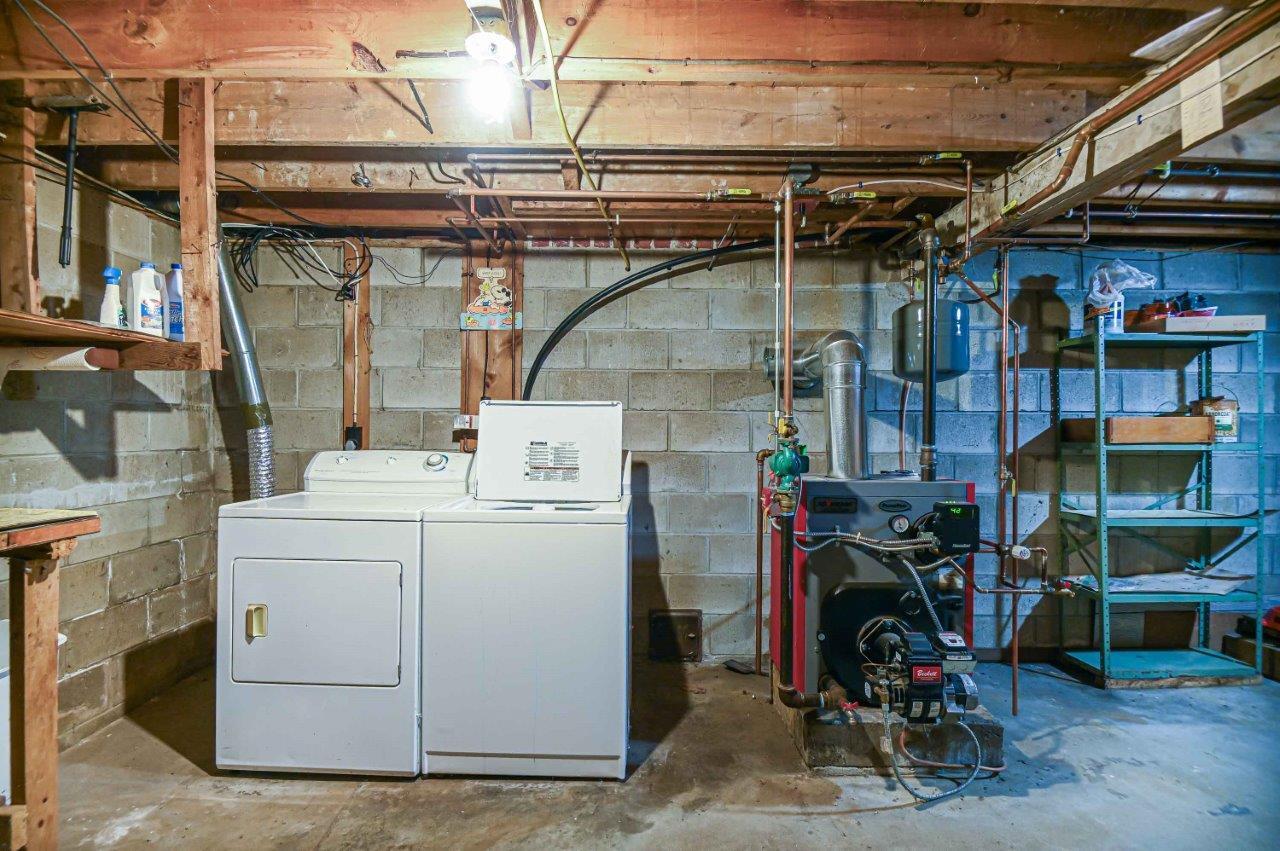 36 Governor Hill Road Eliot ME 03903