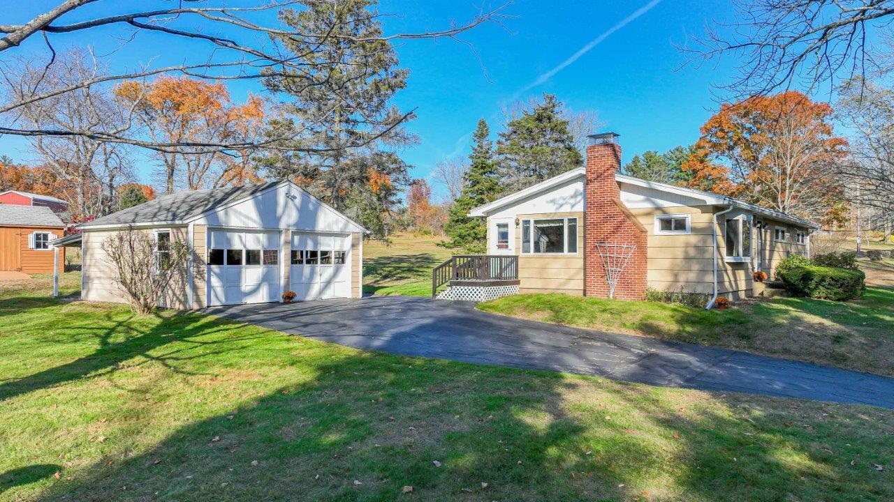 36 Governor Hill Road Eliot ME 03903