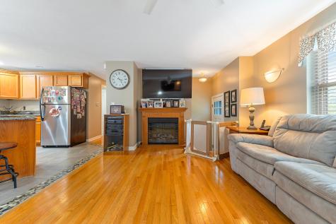 219 Tandberg Trail Windham ME 04062