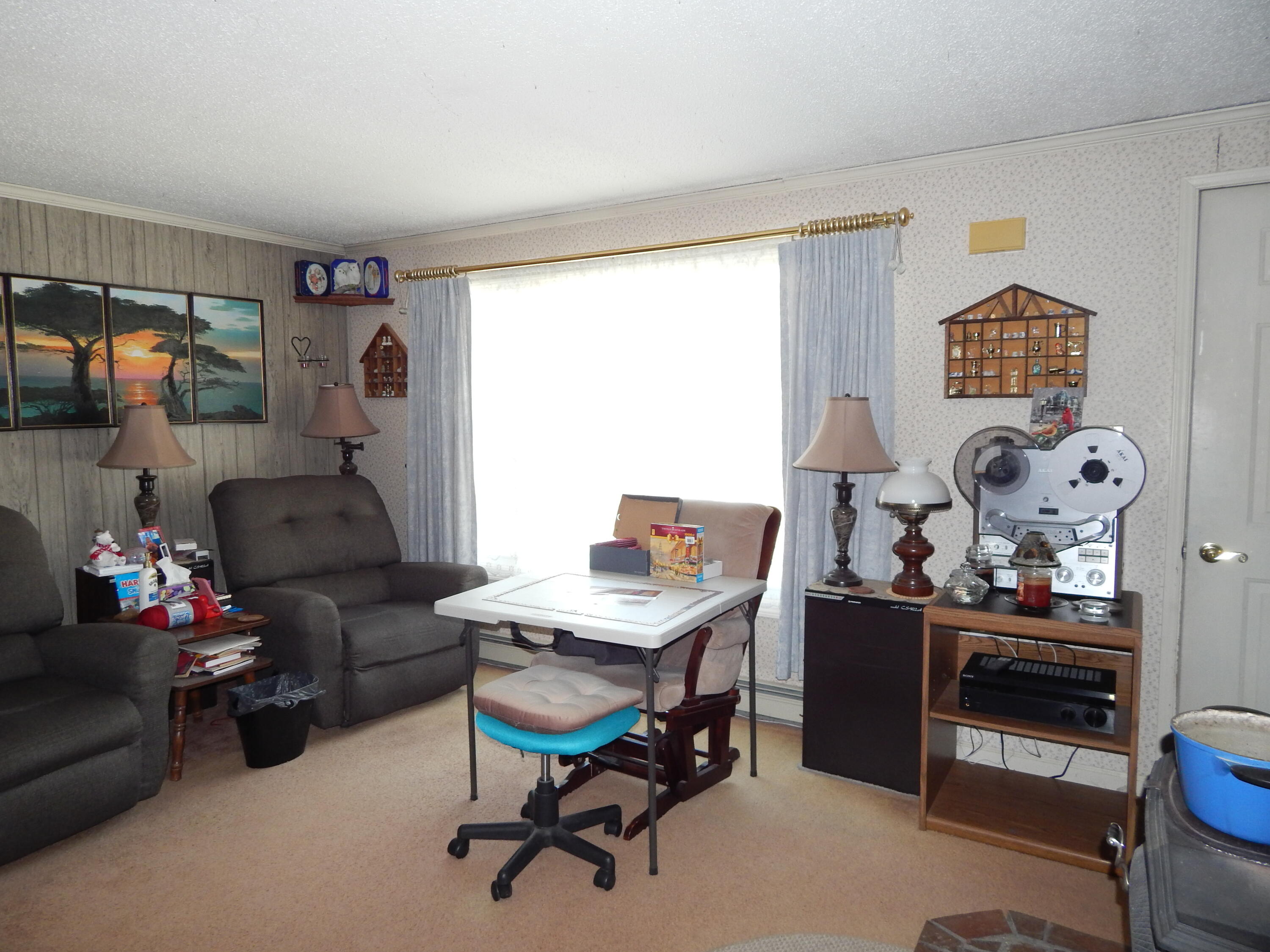 30 Farm View Lane Paris ME 04281