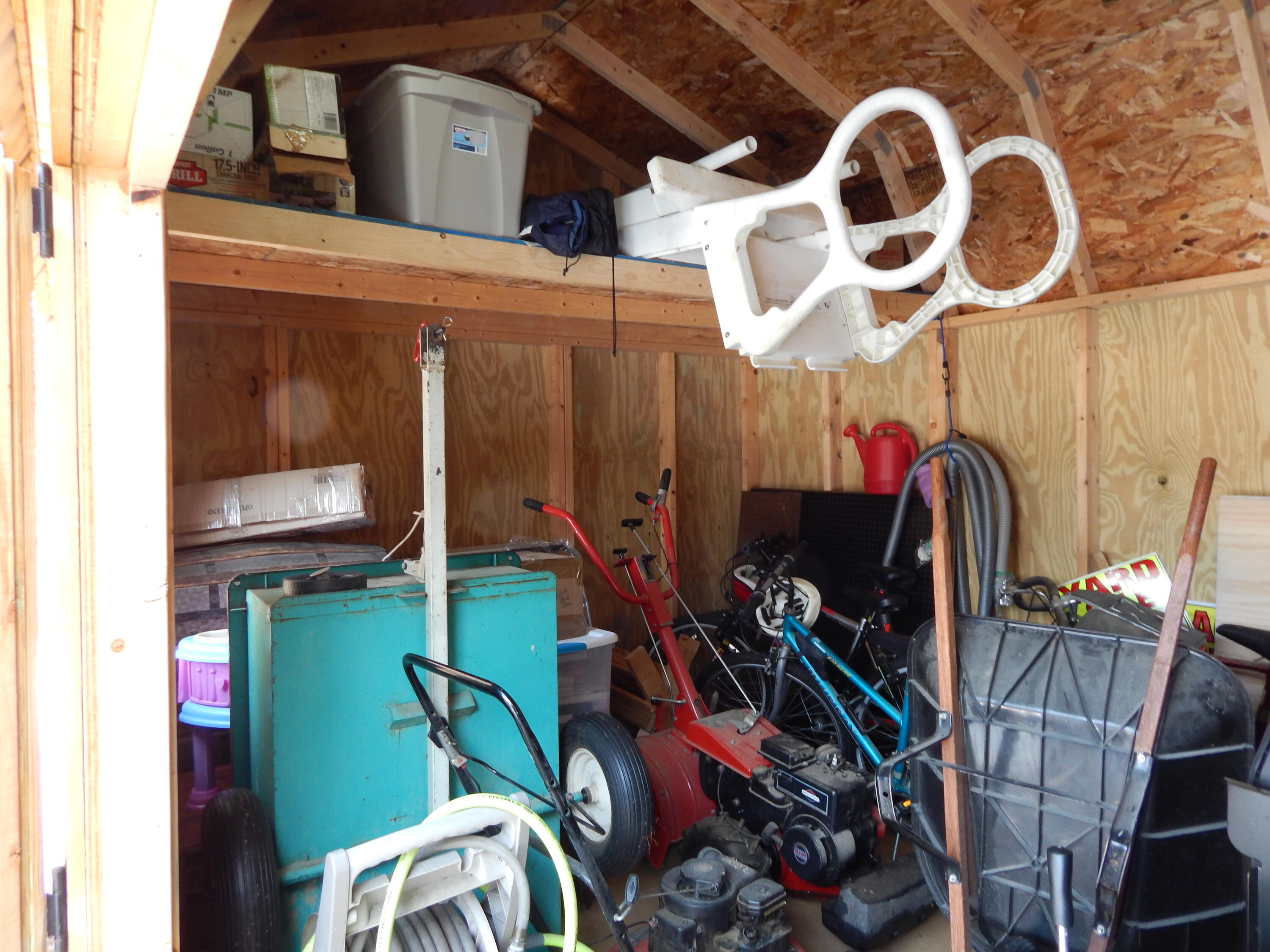 30 Farm View Lane Paris ME 04281