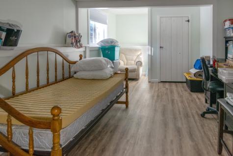 76 Pottle Road Oxford ME 04270