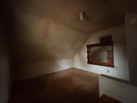 46 Yankee Way Auburn ME 04210