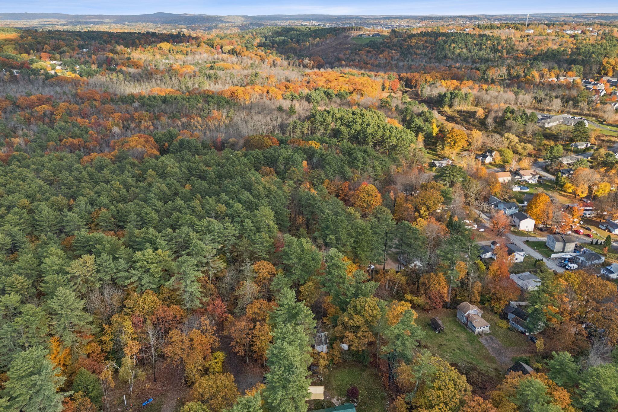 46 Yankee Way Auburn ME 04210