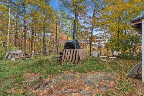 46 Yankee Way Auburn ME 04210