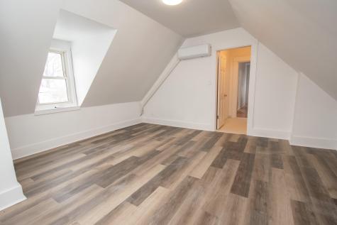 43 Maple Street Dexter ME 04930