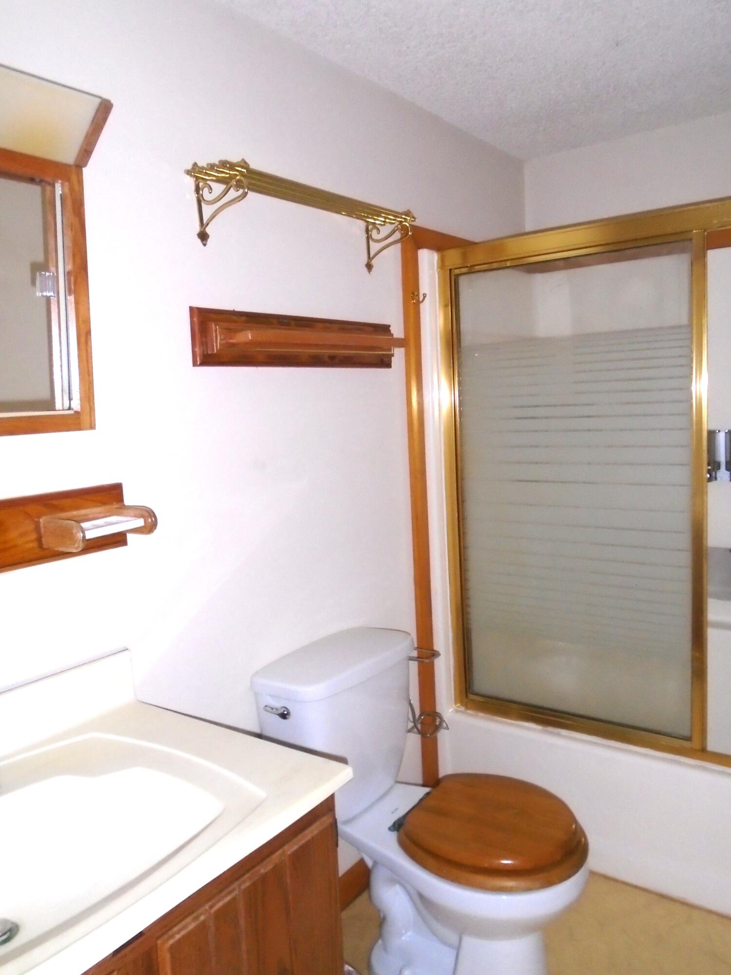 27 Mary Lane Oakland ME 04963