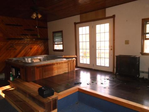 27 Mary Lane Oakland ME 04963