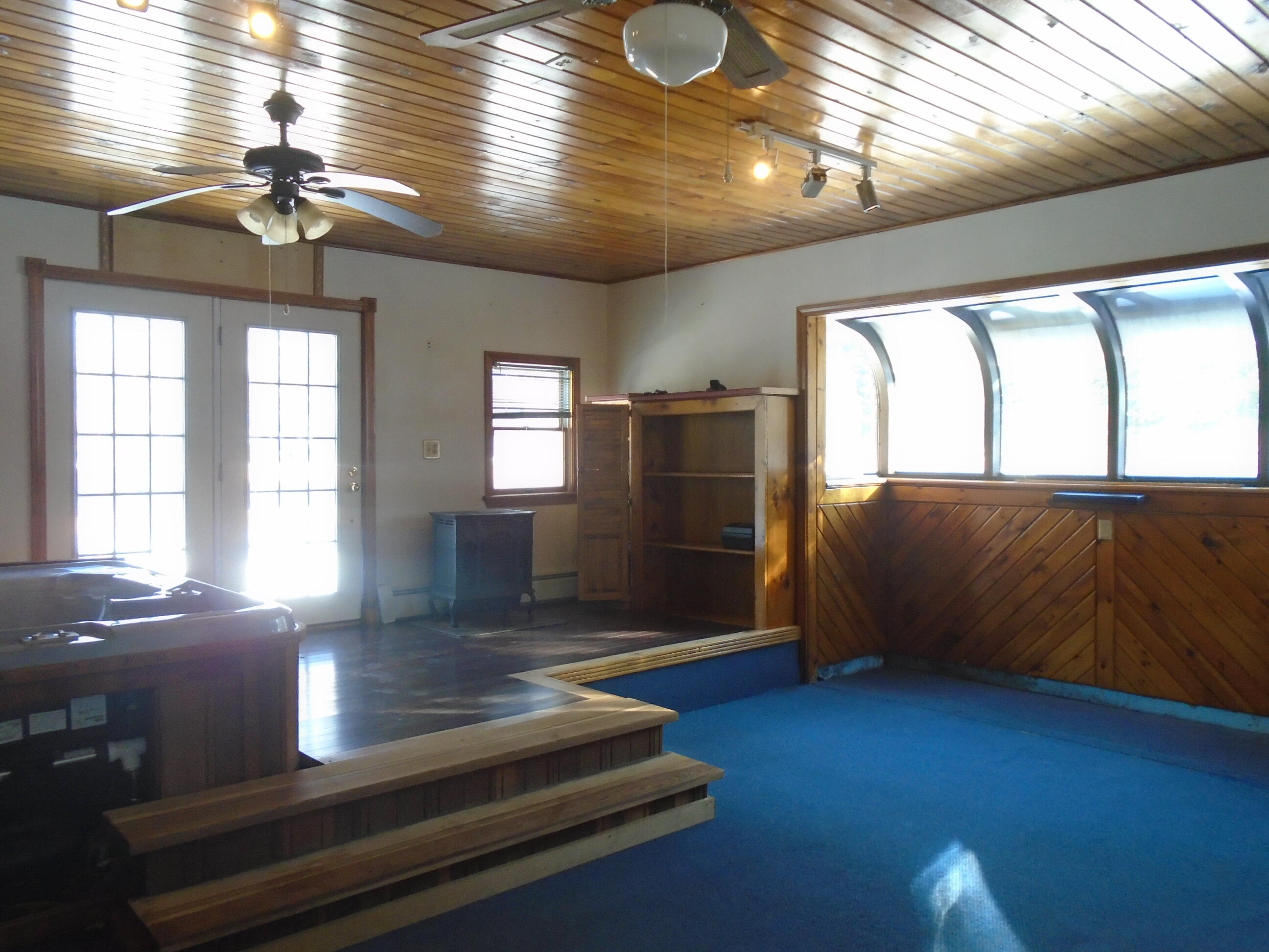 27 Mary Lane Oakland ME 04963