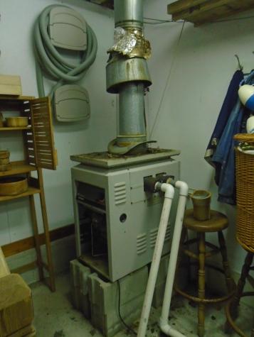 27 Mary Lane Oakland ME 04963