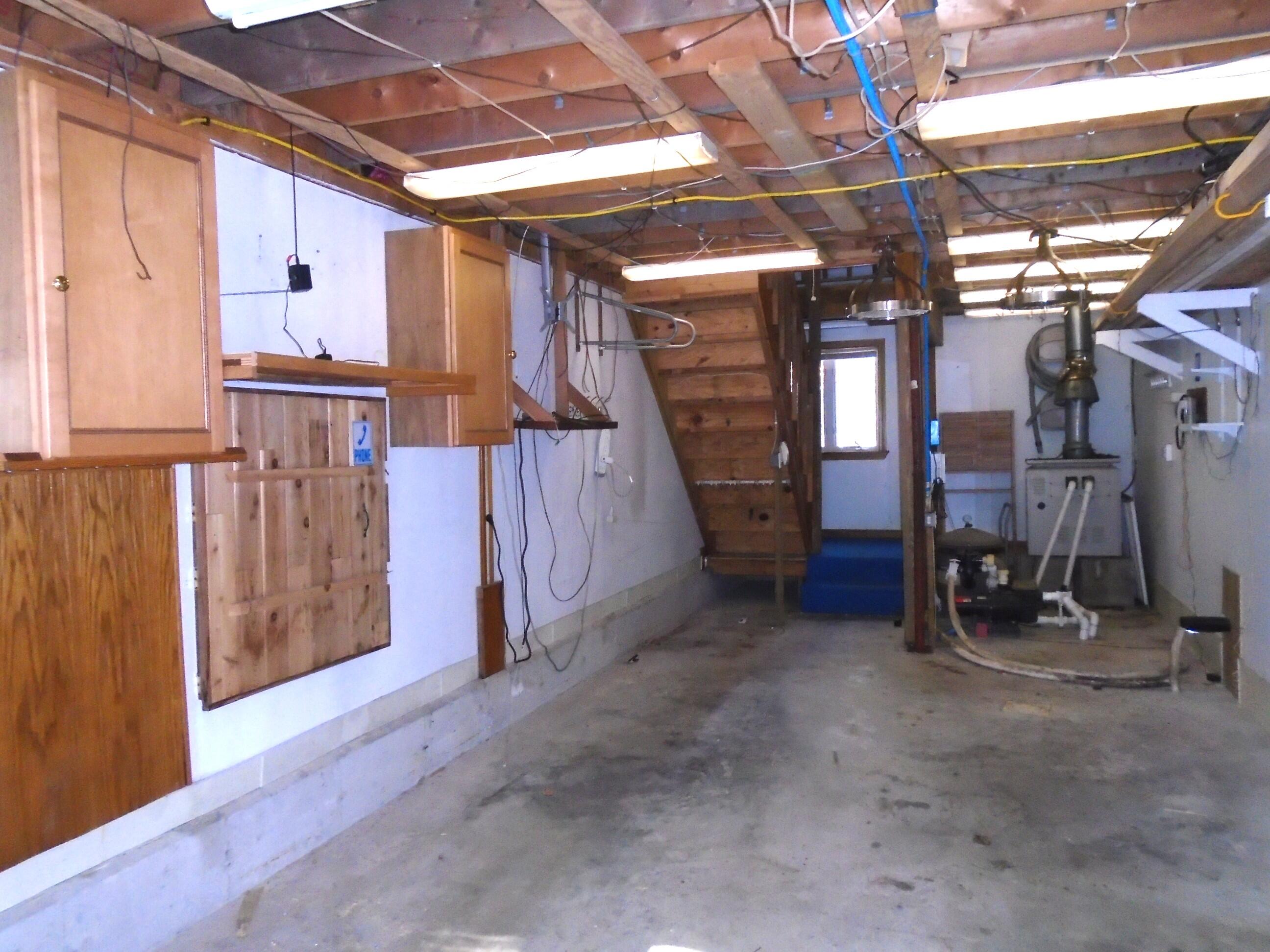 27 Mary Lane Oakland ME 04963