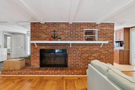 53 Beach Avenue Kennebunk ME 04043