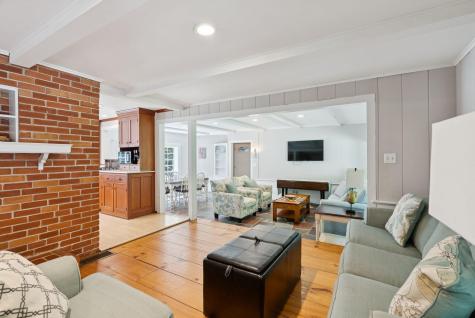 53 Beach Avenue Kennebunk ME 04043