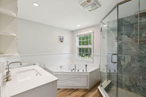 53 Beach Avenue Kennebunk ME 04043