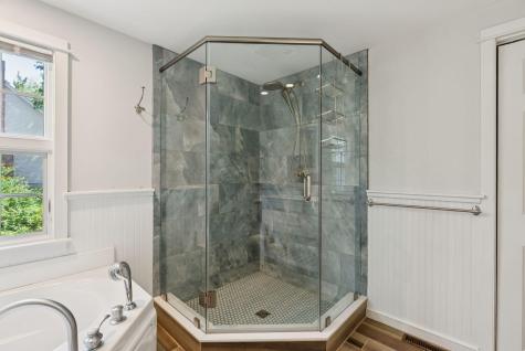 53 Beach Avenue Kennebunk ME 04043