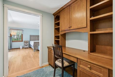 53 Beach Avenue Kennebunk ME 04043