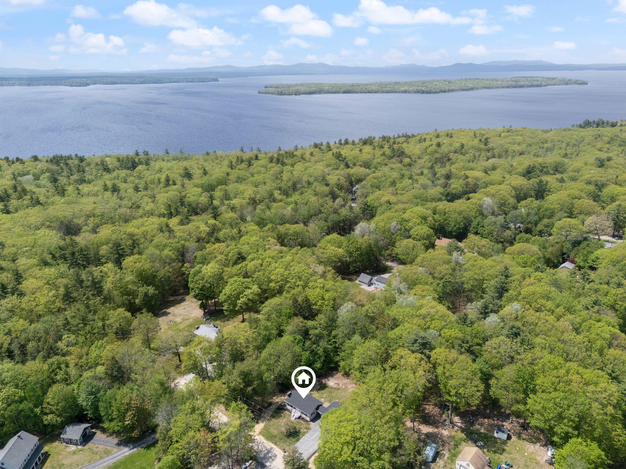 37 Pilgrim Road Standish ME 04084