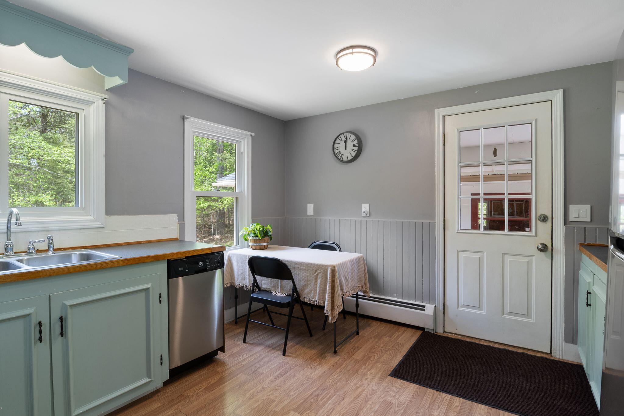 37 Pilgrim Road Standish ME 04084