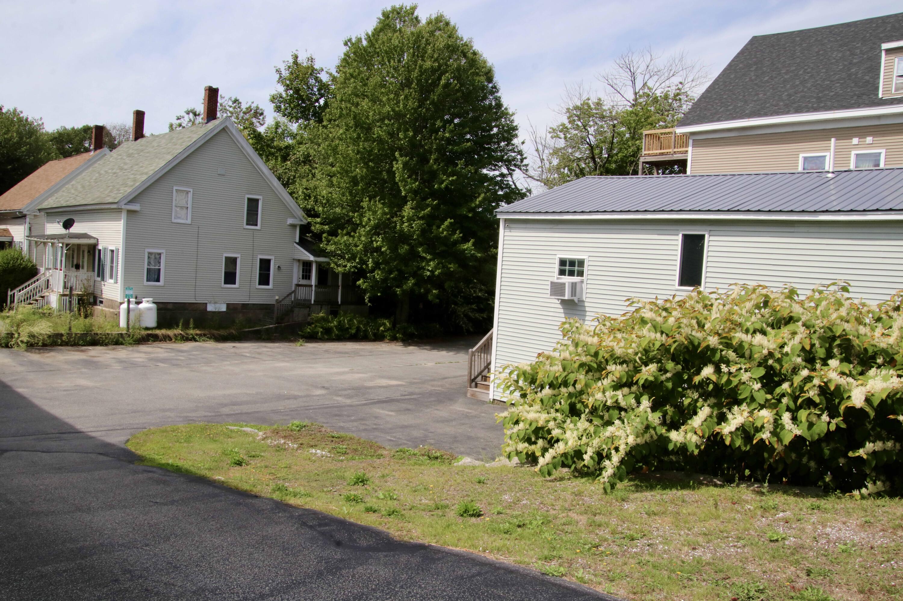 391 Main Street Biddeford ME 04005