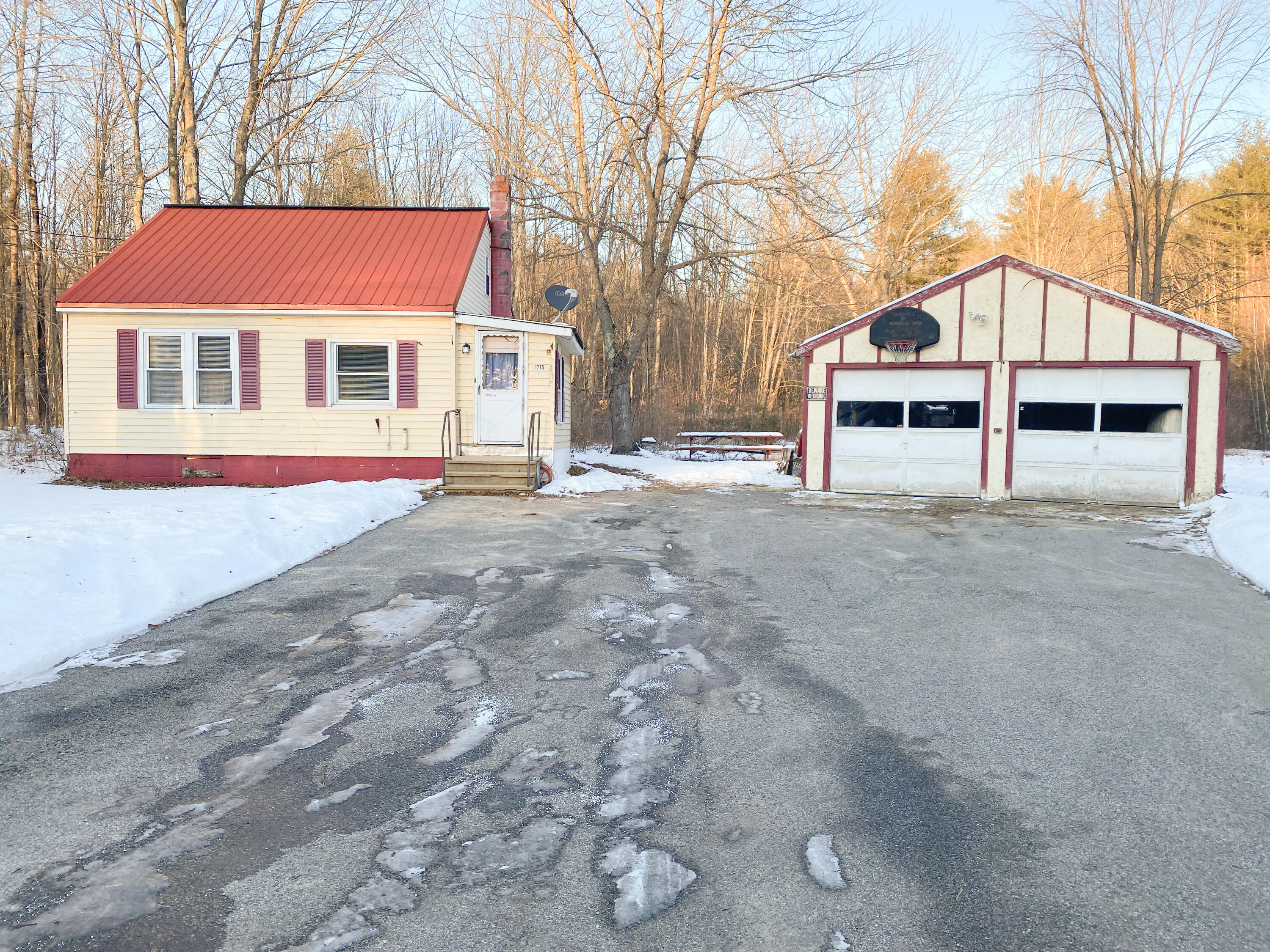 1775 Minot Avenue Auburn ME 04210