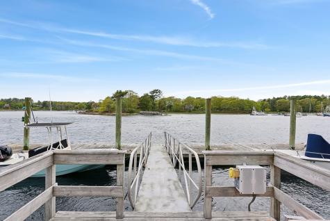 23 Harmon Park Road York ME 03909