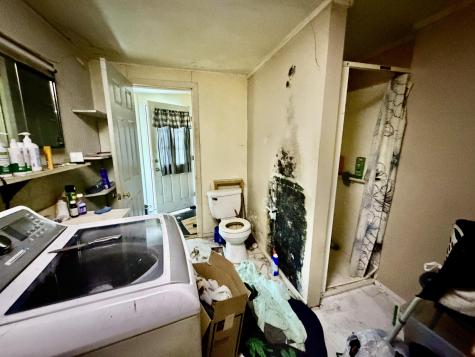 17 East Side Deer Isle ME 04627