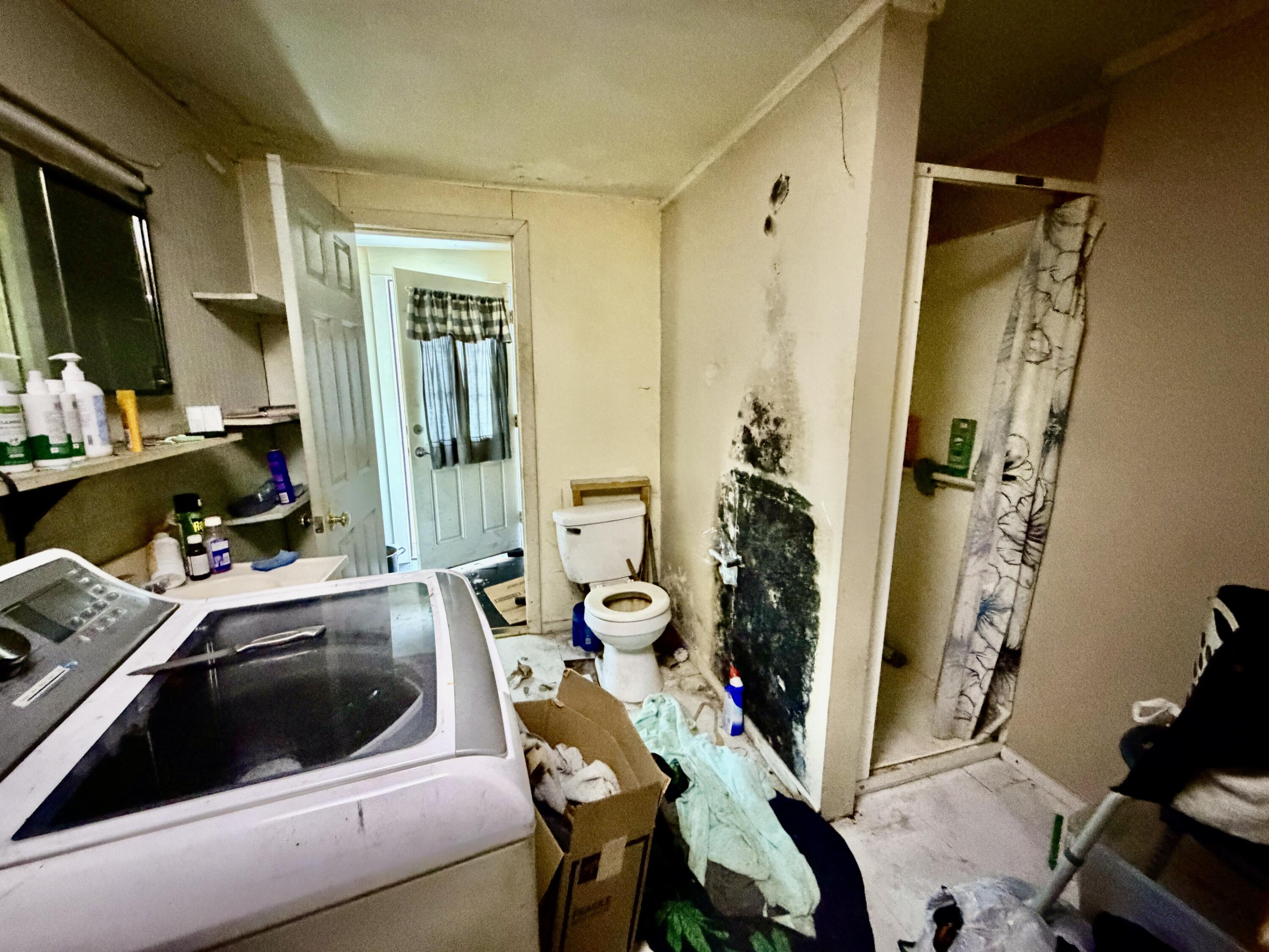 17 East Side Deer Isle ME 04627