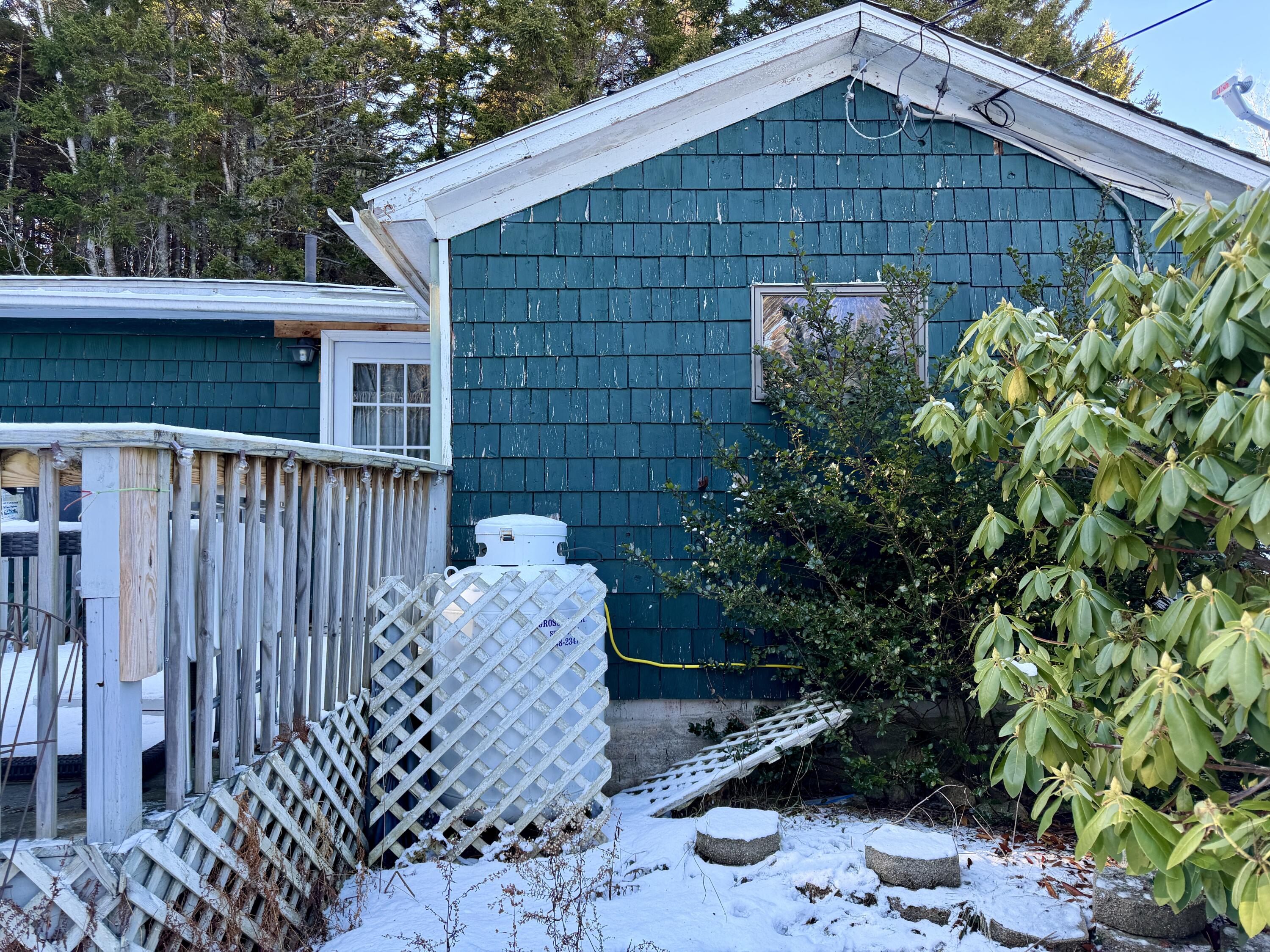 17 East Side Deer Isle ME 04627