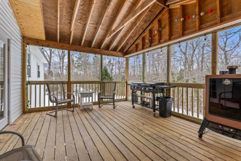 97 1st Street West Gardiner ME 04345