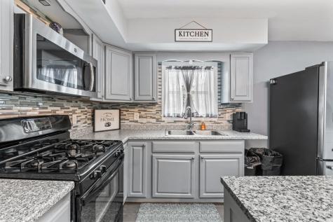 97 1st Street West Gardiner ME 04345