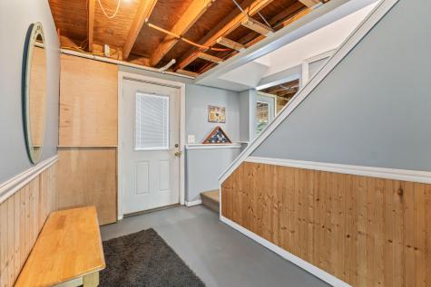 97 1st Street West Gardiner ME 04345