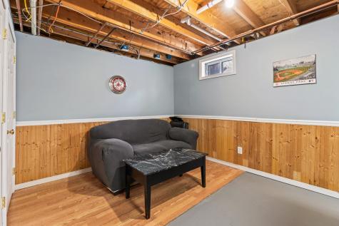 97 1st Street West Gardiner ME 04345