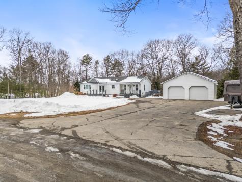 97 1st Street West Gardiner ME 04345