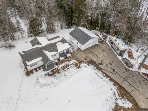 97 1st Street West Gardiner ME 04345