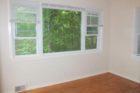 240 Gamage Avenue Auburn ME 04210