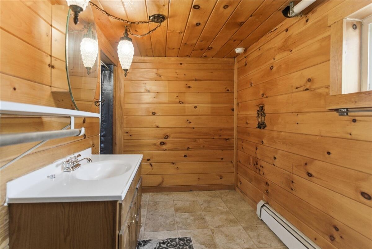 171 Park Street Livermore Falls ME 04254