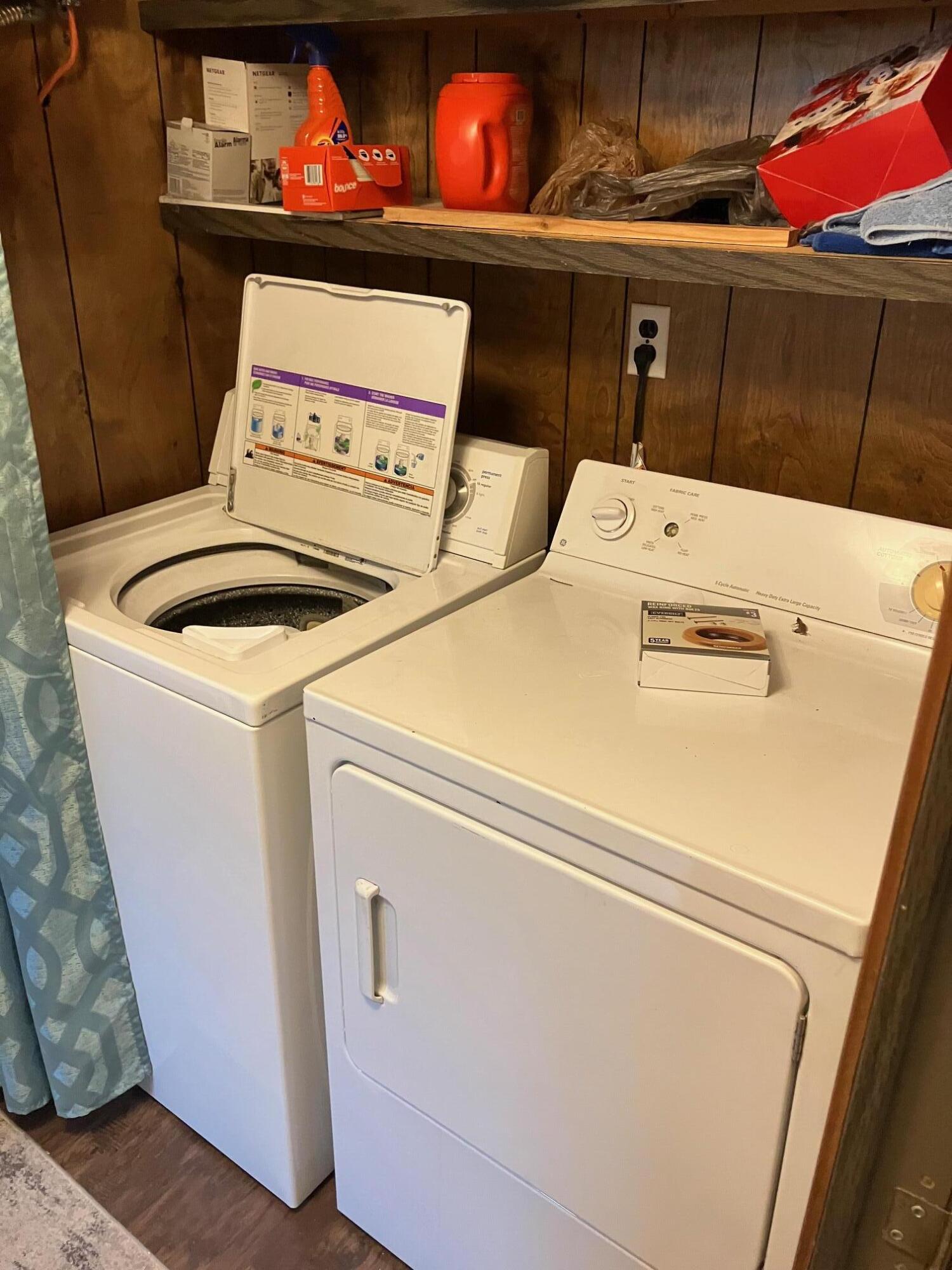 10 Spring Valley Lane New Gloucester ME 04260