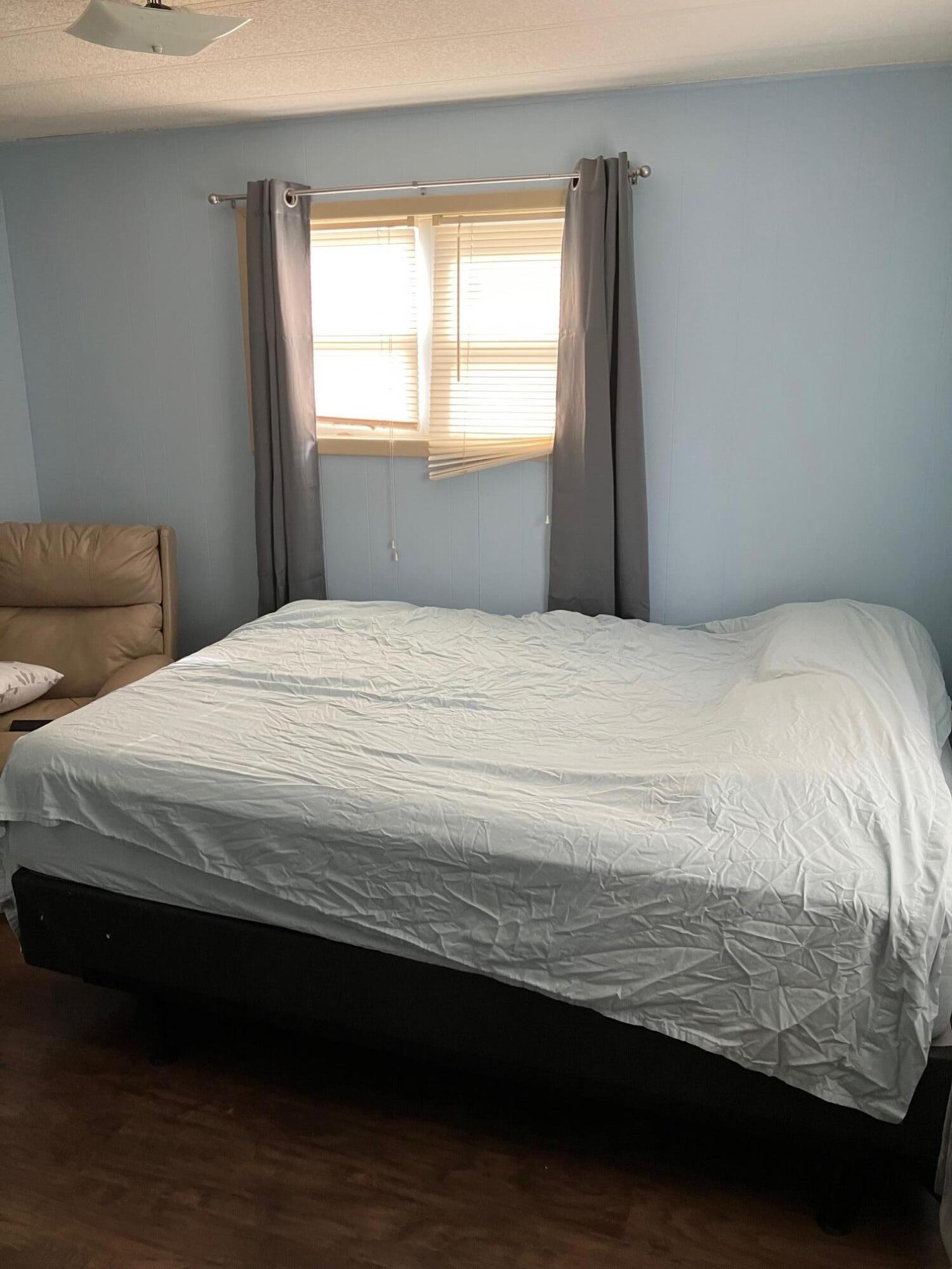 10 Spring Valley Lane New Gloucester ME 04260