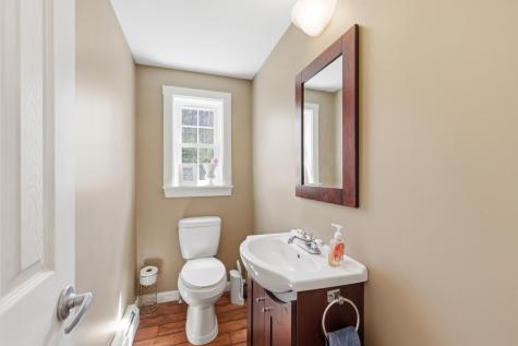 378 Sanford Road Wells ME 04090