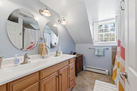 378 Sanford Road Wells ME 04090