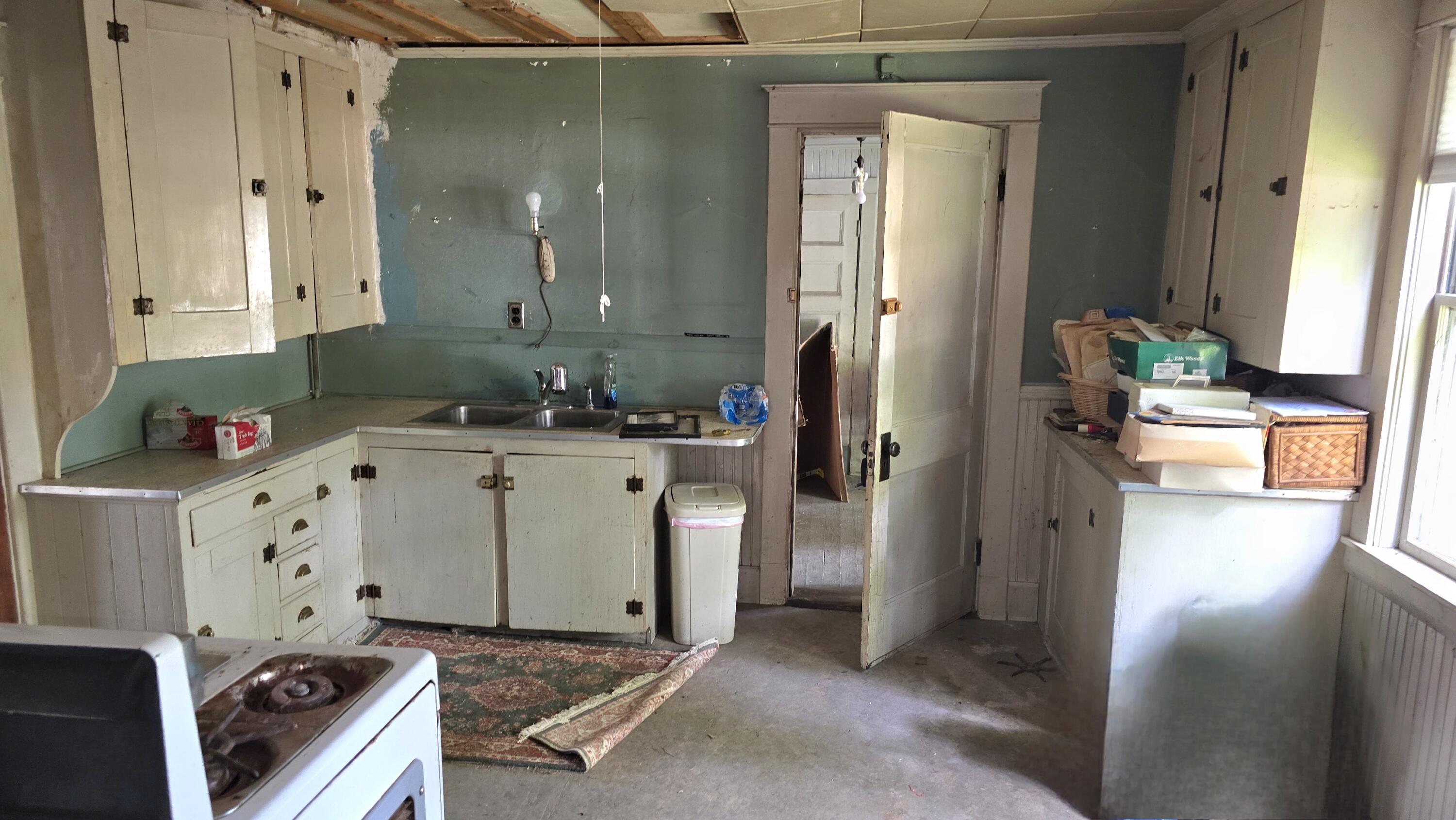 20 Western Avenue Auburn ME 04210