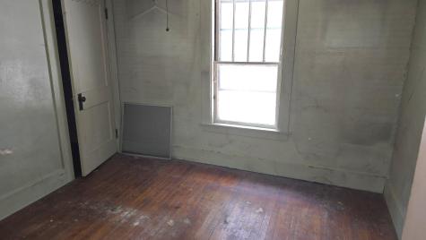 20 Western Avenue Auburn ME 04210